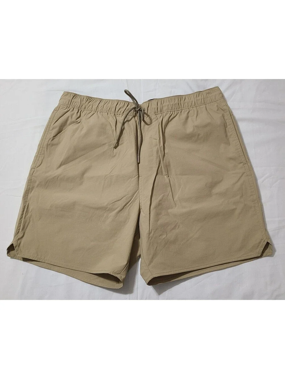 NWT J Crew Lined Tech Dock Shorts Mens Size Large Khaki UPF 50+ Water Resistant
